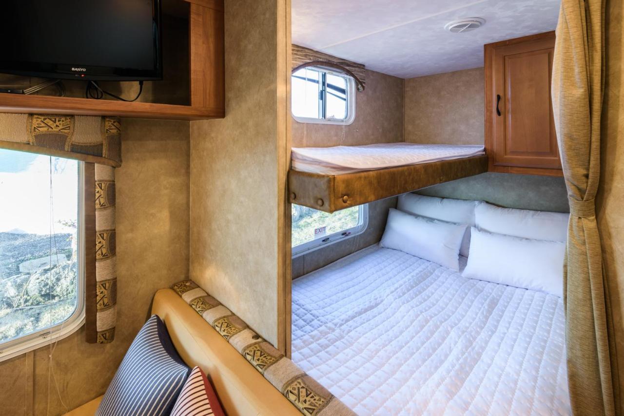 Вилла Jeju Starlight Glamping Экстерьер фото